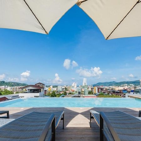 Lullabella Hotel Patong Bagian luar foto